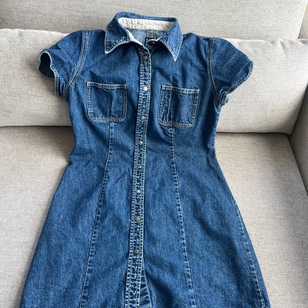 Gap woman’s Button-Up denim 100% cotton Dress